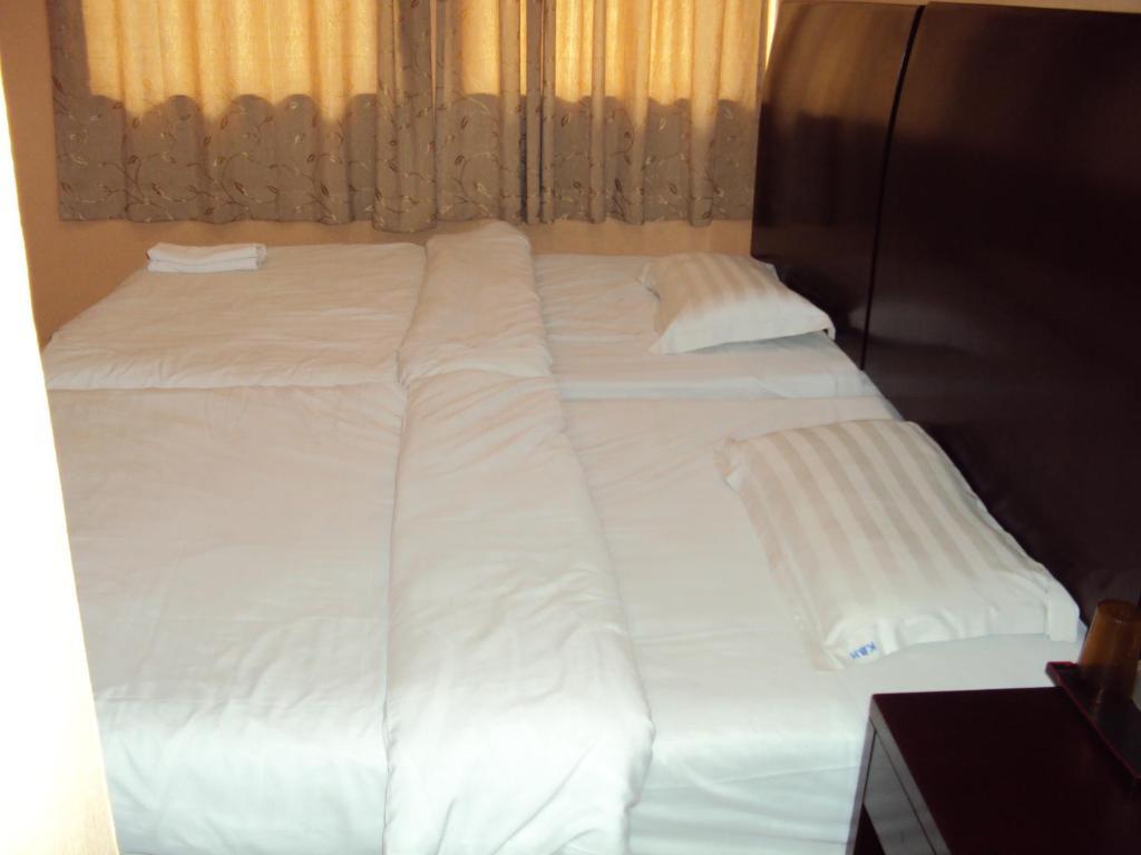 Kinabalu Borneo Hotel Kota Kinabalu Rom bilde