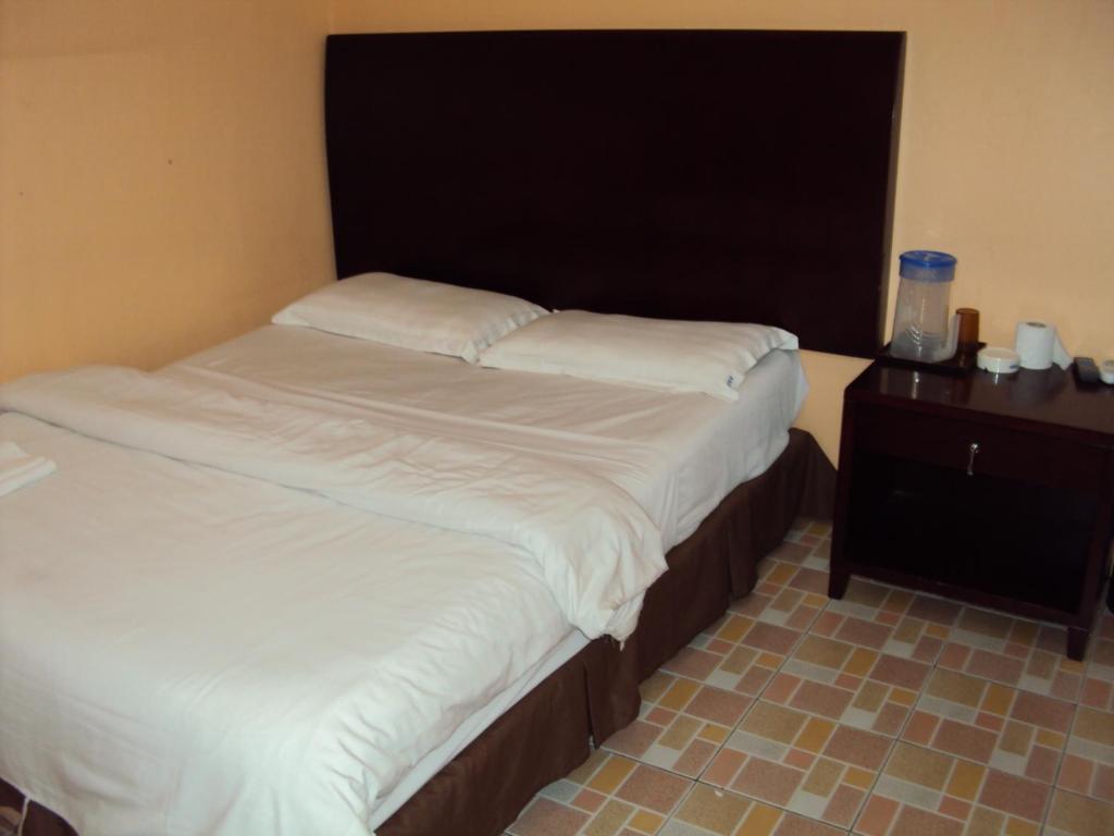 Kinabalu Borneo Hotel Kota Kinabalu Rom bilde